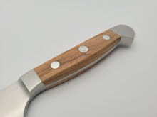 Lade das Bild in den Galerie-Viewer, Güde Alpha Olive - Kräutermesser (Shark) 14cm