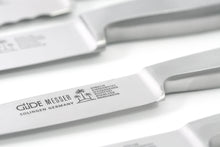 Lade das Bild in den Galerie-Viewer, Güde Kappa - Hartkäsemesser 12cm